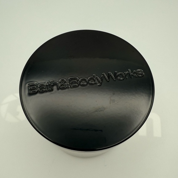 Bath & Body Works Aromatherapy Stress Relief Eucalyptus Spearmint Candle - NEW - Picture 3 of 4